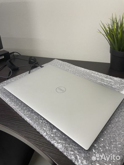 Dell XPS 13 9380