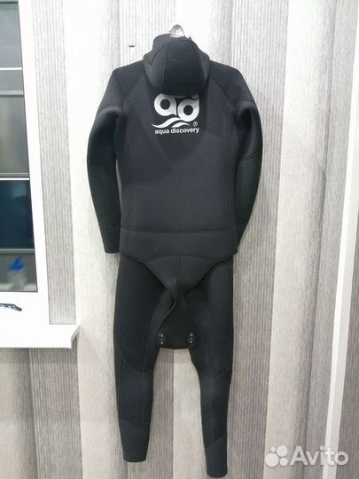 Гидрокостюм