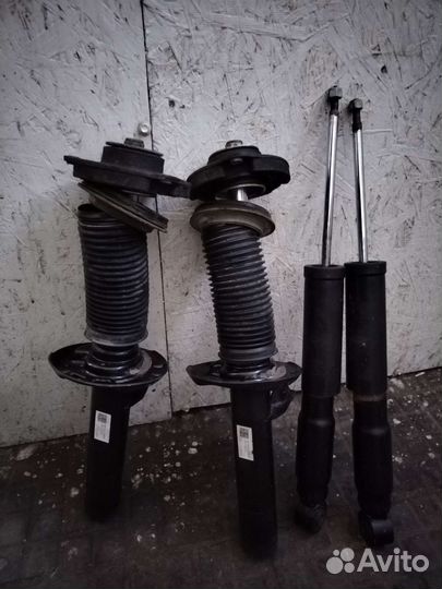 Шкода амортизаторы стойки зад перед