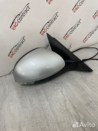 Зеркало заднего вида боковое правое Skoda Yeti 1.2
