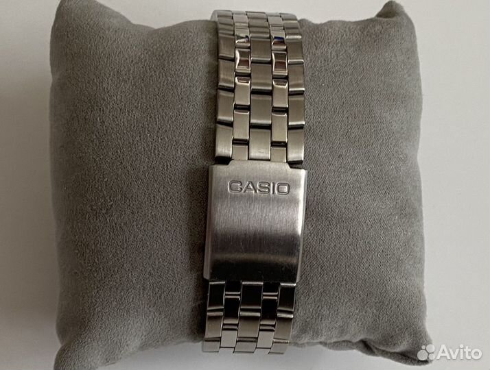 Часы casio