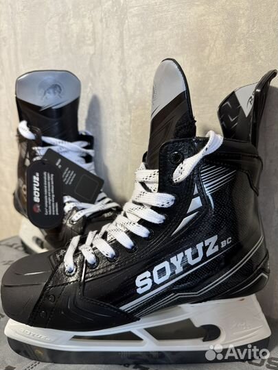 Коньки хоккейные soyuz размер 7.5