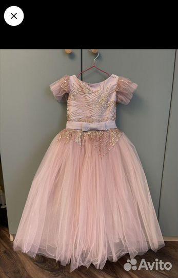 Нарядное платье для девочки 122 128