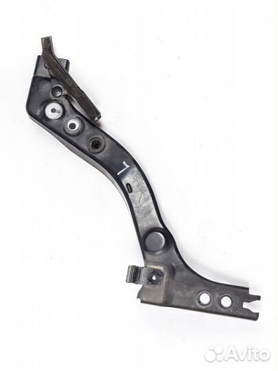 Суппорт радиатора 62513EN00A Nissan Lafesta
