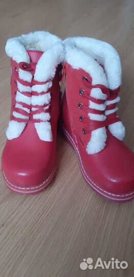 Ботинки для девочки