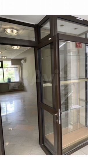 Торговая площадь, 28 м²