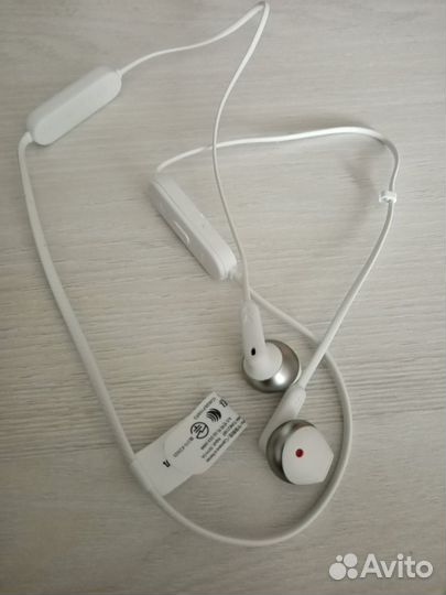 Блютуз наушники JBL новые