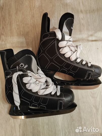 Коньки хоккейные