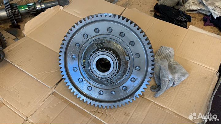 Шестерня дифференциала Mitsubishi XL 2,2 л