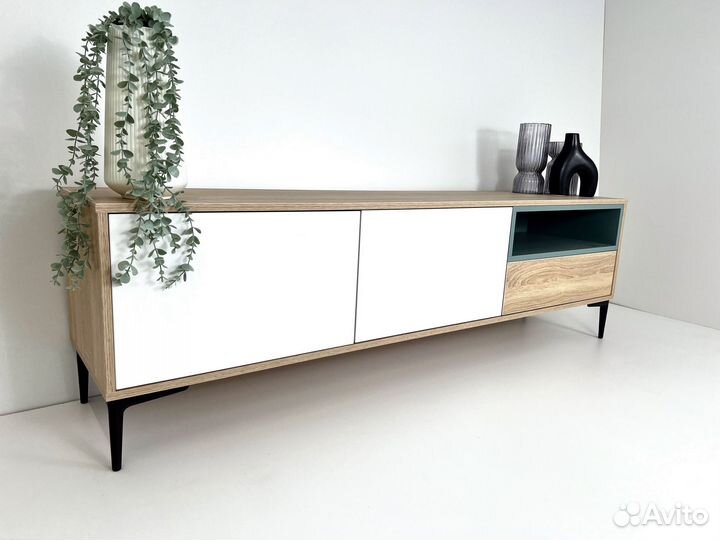 Тумбочка под настенный тв