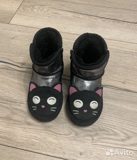 Угги для девочки 26