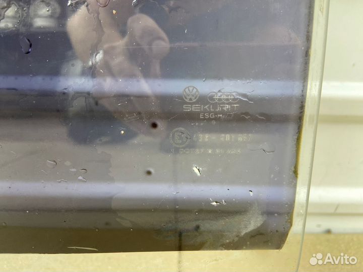 Стекло двери заднее левое Volkswagen Golf 2