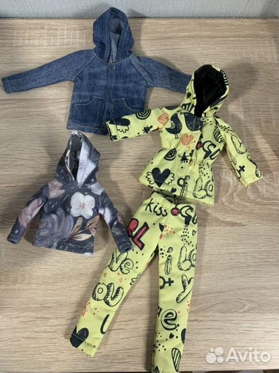 Одежда для куклы Барби