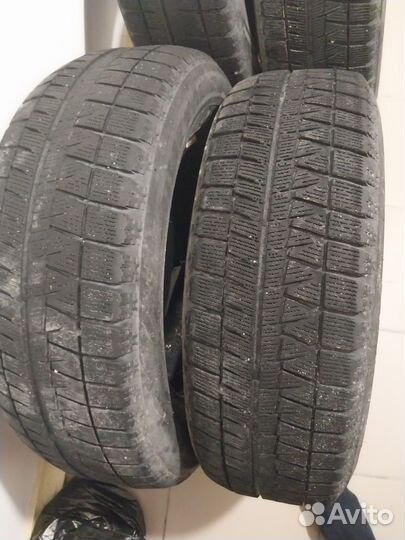 Bridgestone Blizzak Revo GZ 185/65 R14