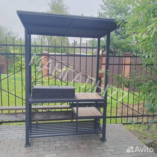 Кованные мангалы с крышей