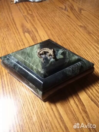 Шкатулка для украшений из натурального камня