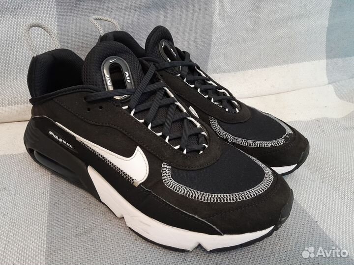 Кроссовки Nike 44