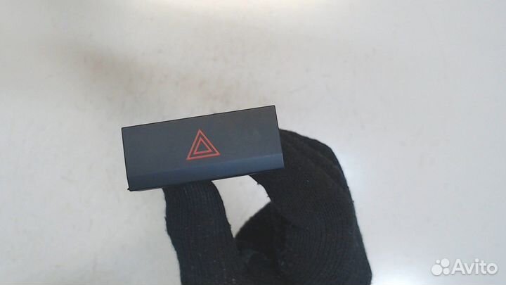 Кнопка аварийки Seat Ibiza 4, 2013