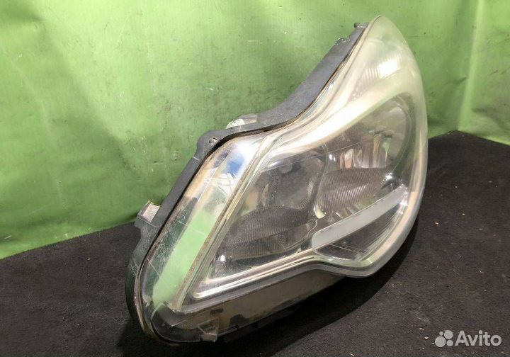 Фара левая галоген Opel Corsa D 2011-2014 Рест