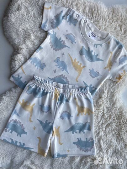 Костюмы для мальчиков новые 74,80,86,92,98,116