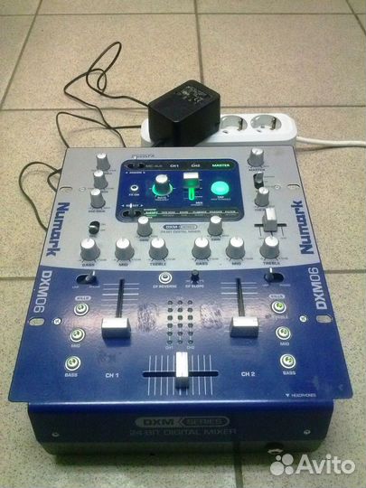 Микшерский пульт Numark DXM06