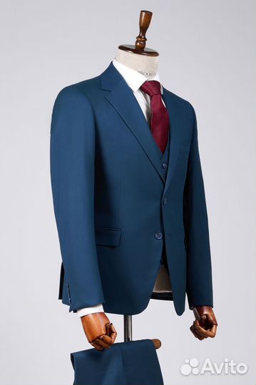 Мужской костюм