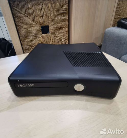 Xbox 360 / 256гб / Kinect