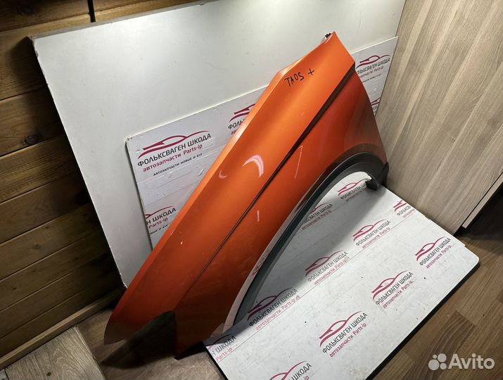 Крыло переднее левое Volkswagen Taos