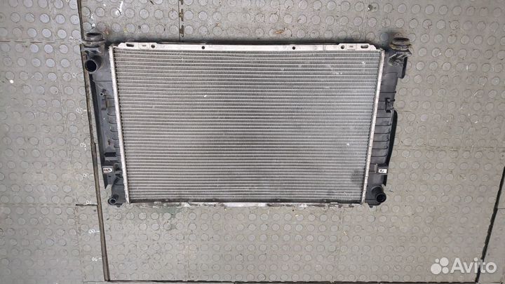Радиатор охлаждения двигателя Mazda Tribute 2007