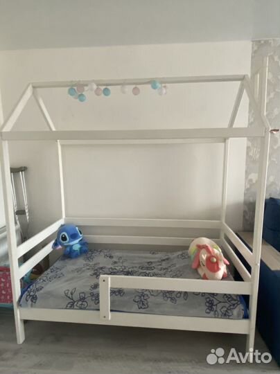 Детская кроватка домик 160*80