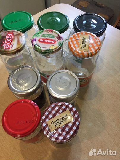 Банка с крышкой винтовая