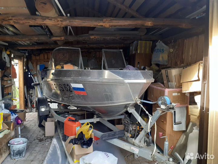 Продаю лодку 470 с мотором меркури 60 4х такт