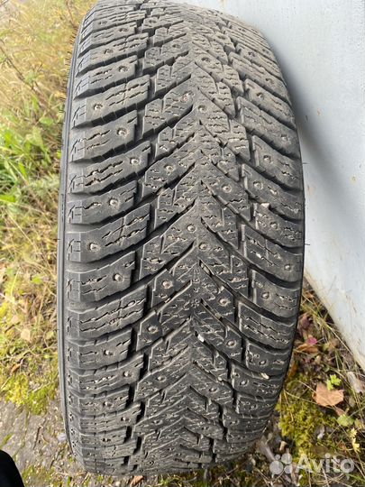 Nokian Tyres Hakkapeliitta 10p 215/55 R17 98T