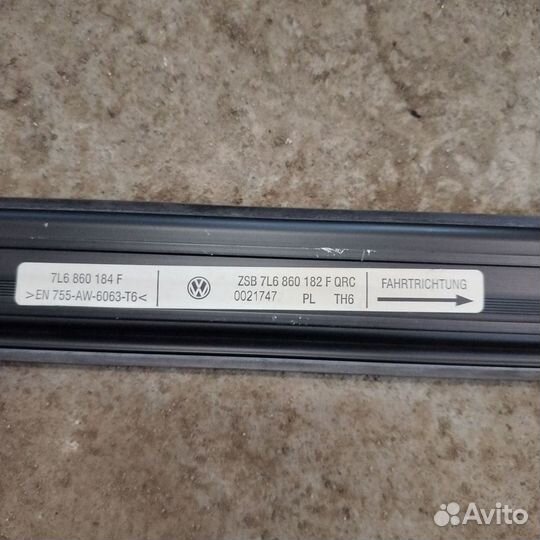 Молдинг крыши правый Volkswagen touareg 02-10