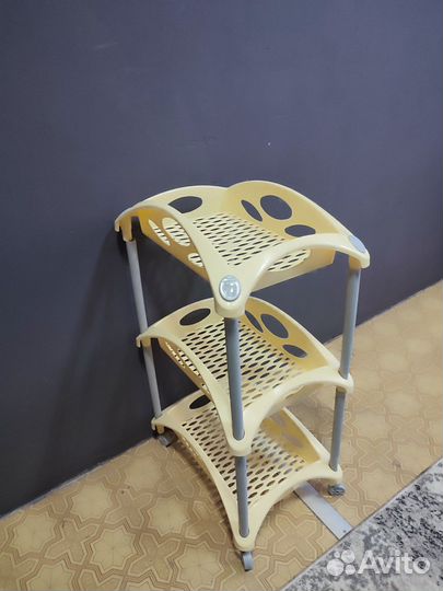 Этажерка пластиковая
