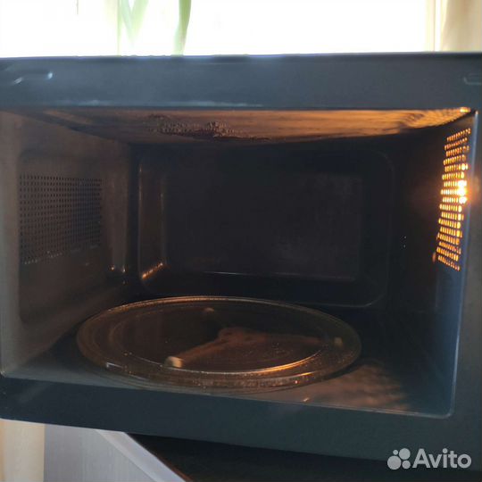 Микроволновая печь