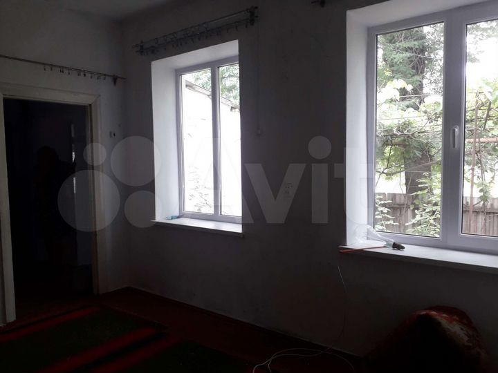 Дом 57 м² на участке 4 га