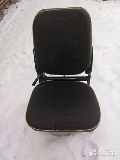 Сиденье водительское