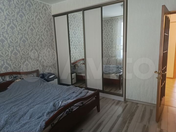 3-к. квартира, 68 м², 1/3 эт.