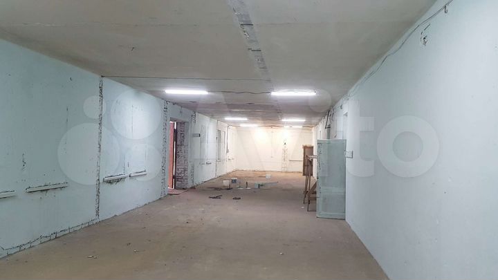 Производство, 305 м²