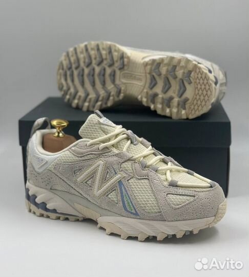 Кроссовки женские New Balance