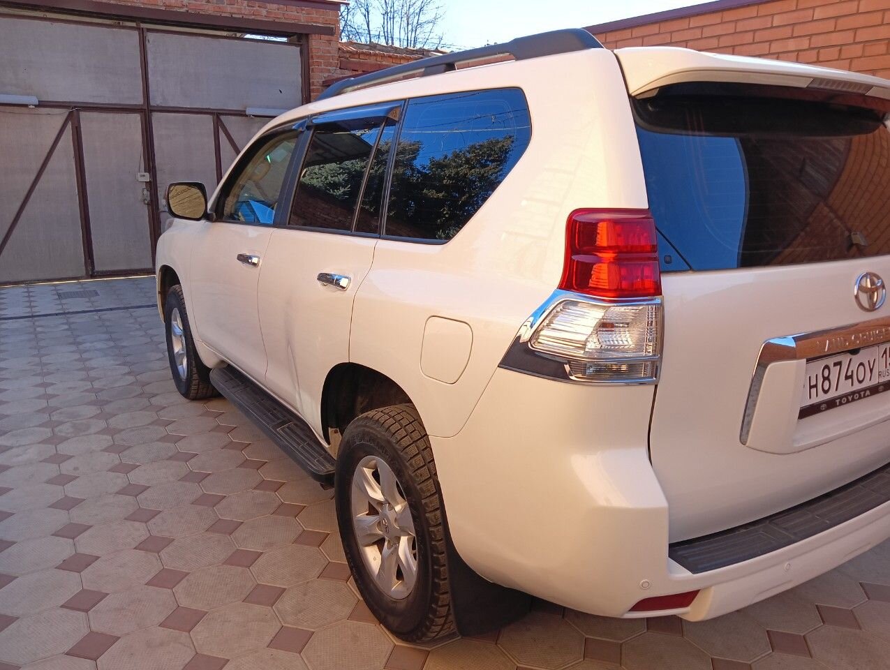 Toyota Land Cruiser Prado: фото владельца