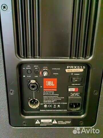 Акустические колонки JBL