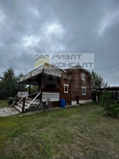 Дом 220 м² на участке 8 сот.