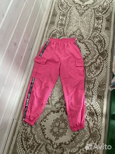 Два спортивных костюма 44 и 46