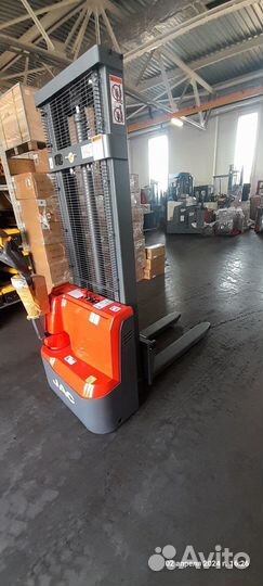 Штабелер самоходный JAC CDD 15