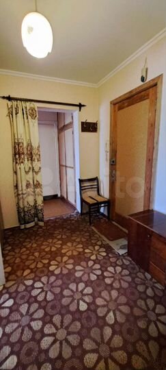 2-к. квартира, 55 м², 8/9 эт.