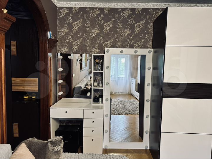 3-к. квартира, 56 м², 3/4 эт.