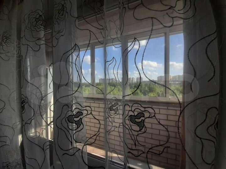 2-к. квартира, 64 м², 6/17 эт.