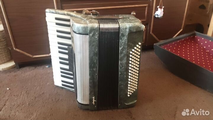 Аккордеон, б/у, торг